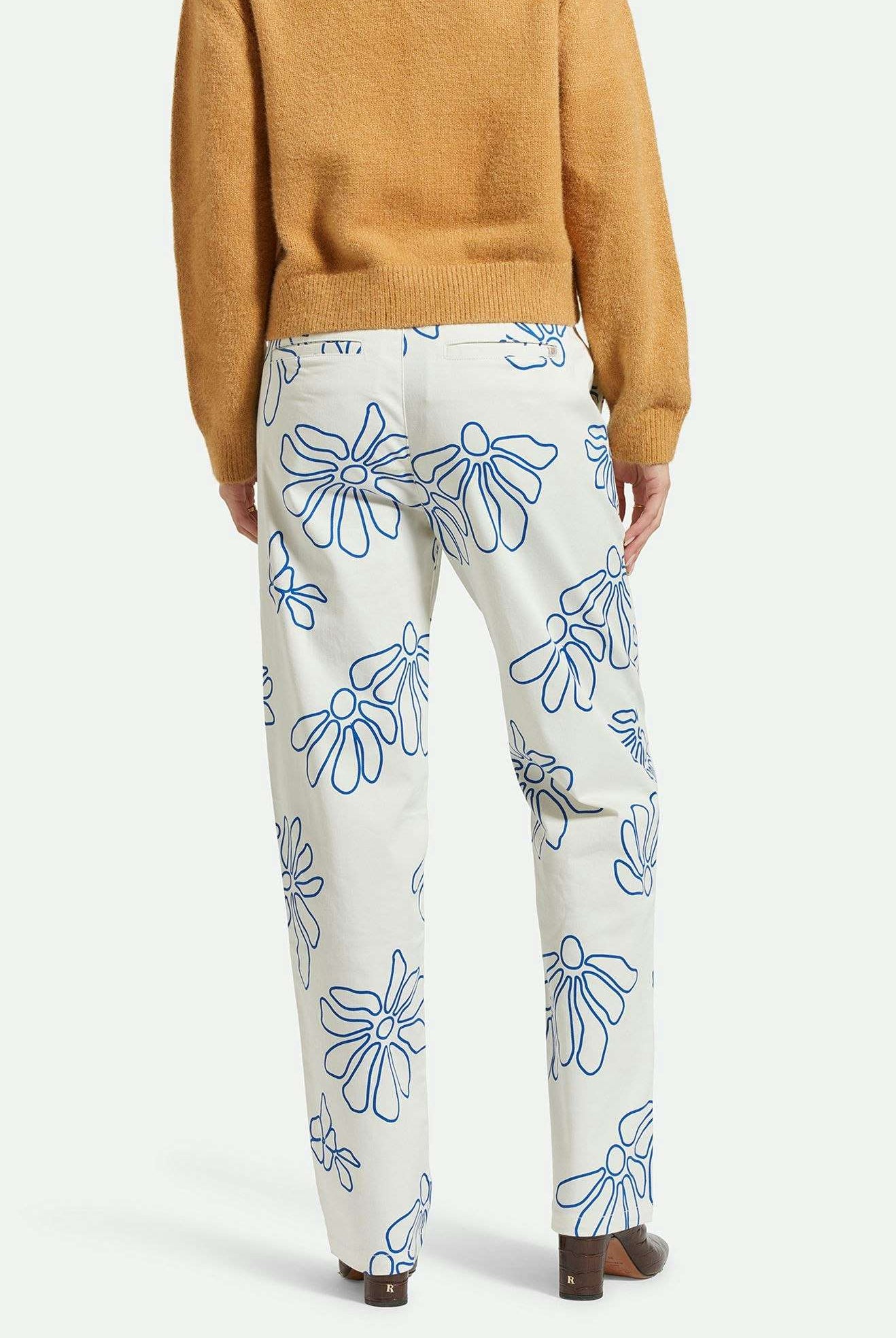 Back Fit Image | Bedford Pant - Off White Daisy