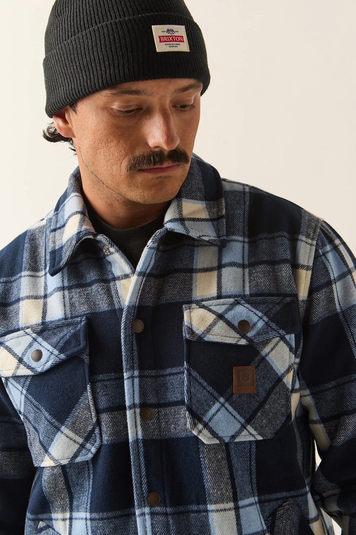 Men's Textured Durham Jacket in the color Classic Navy Plaid - Additional Fit image