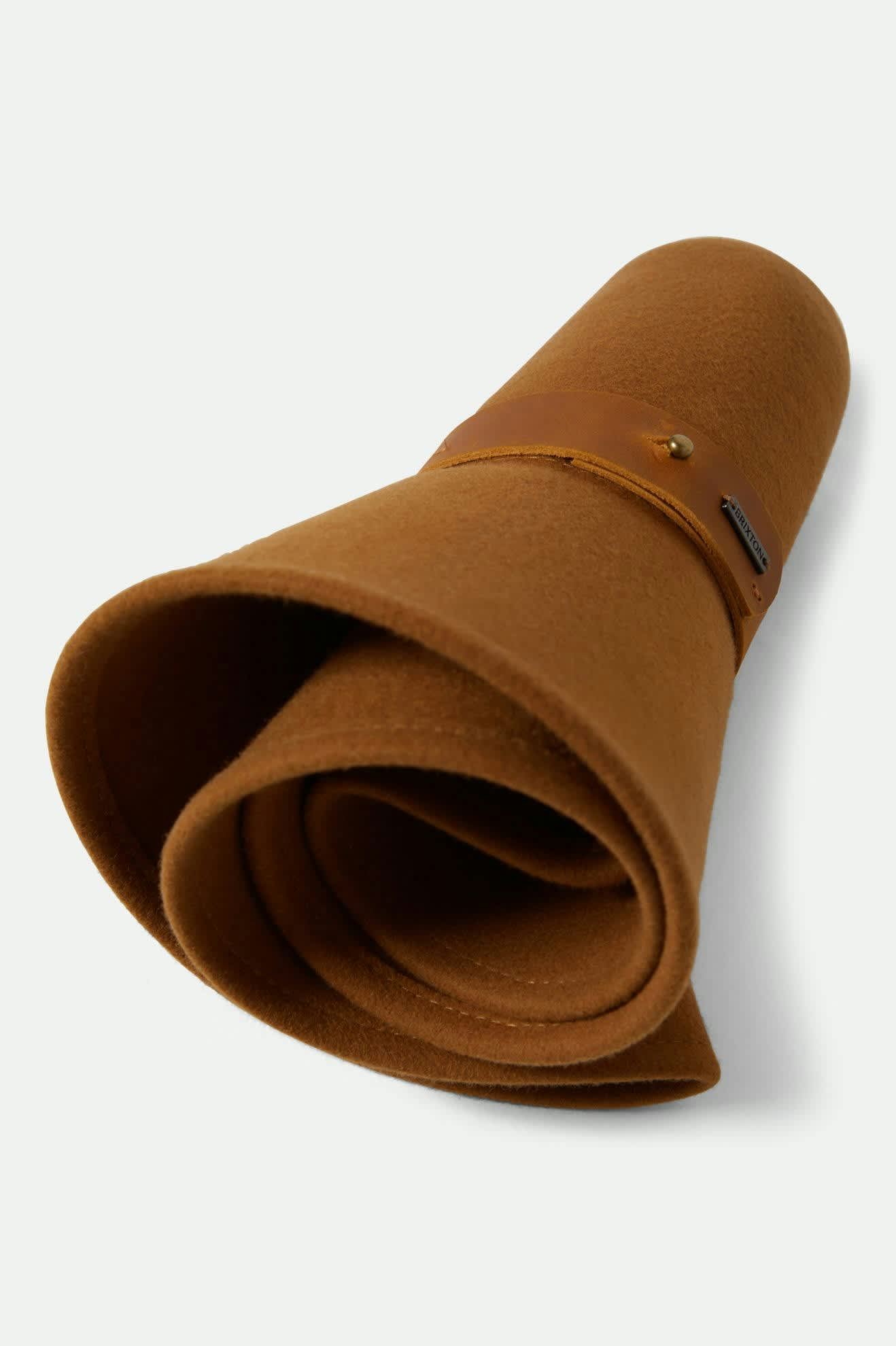 Women's Eleanor Felt Packable Hat in the color Washed Copper - Additional Laydown image