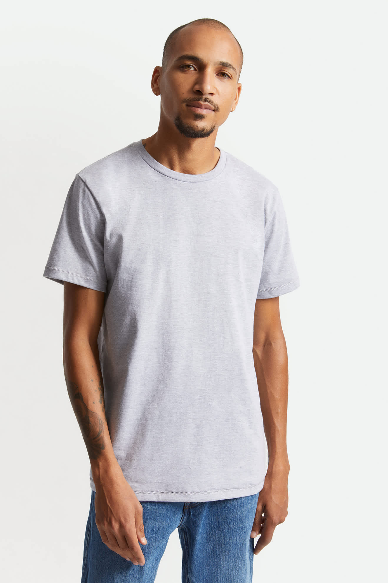 Men's Premium Cotton S/S Tailored T-Shirt in the color Heather Grey - Men's Front View
