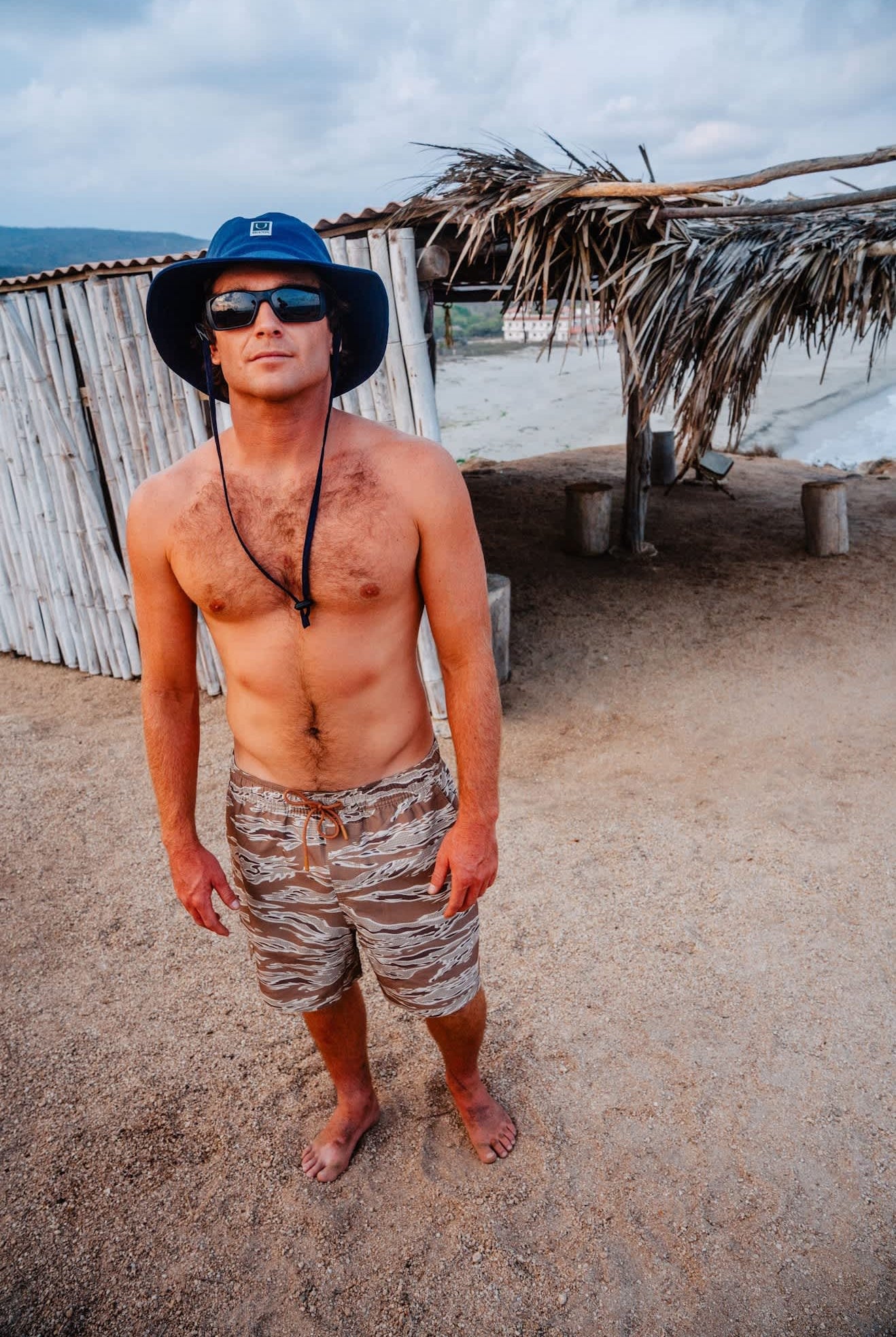 Unisex Journey Boonie Hat in the color Midnight Blue - Men's Lifestyle 2.0