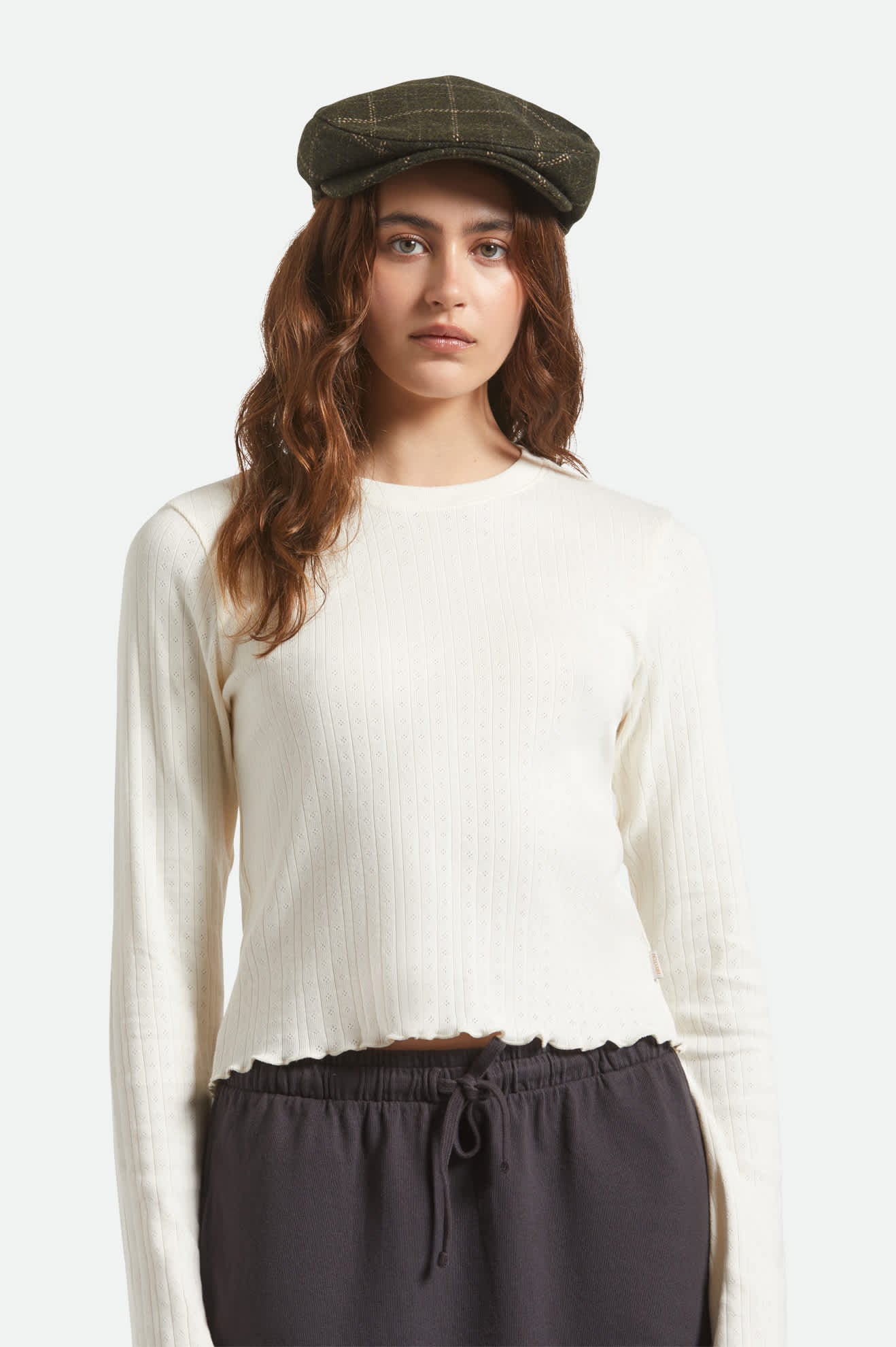 Unisex Barrel Flat Cap in the color Moss/Sand - Women's Front View