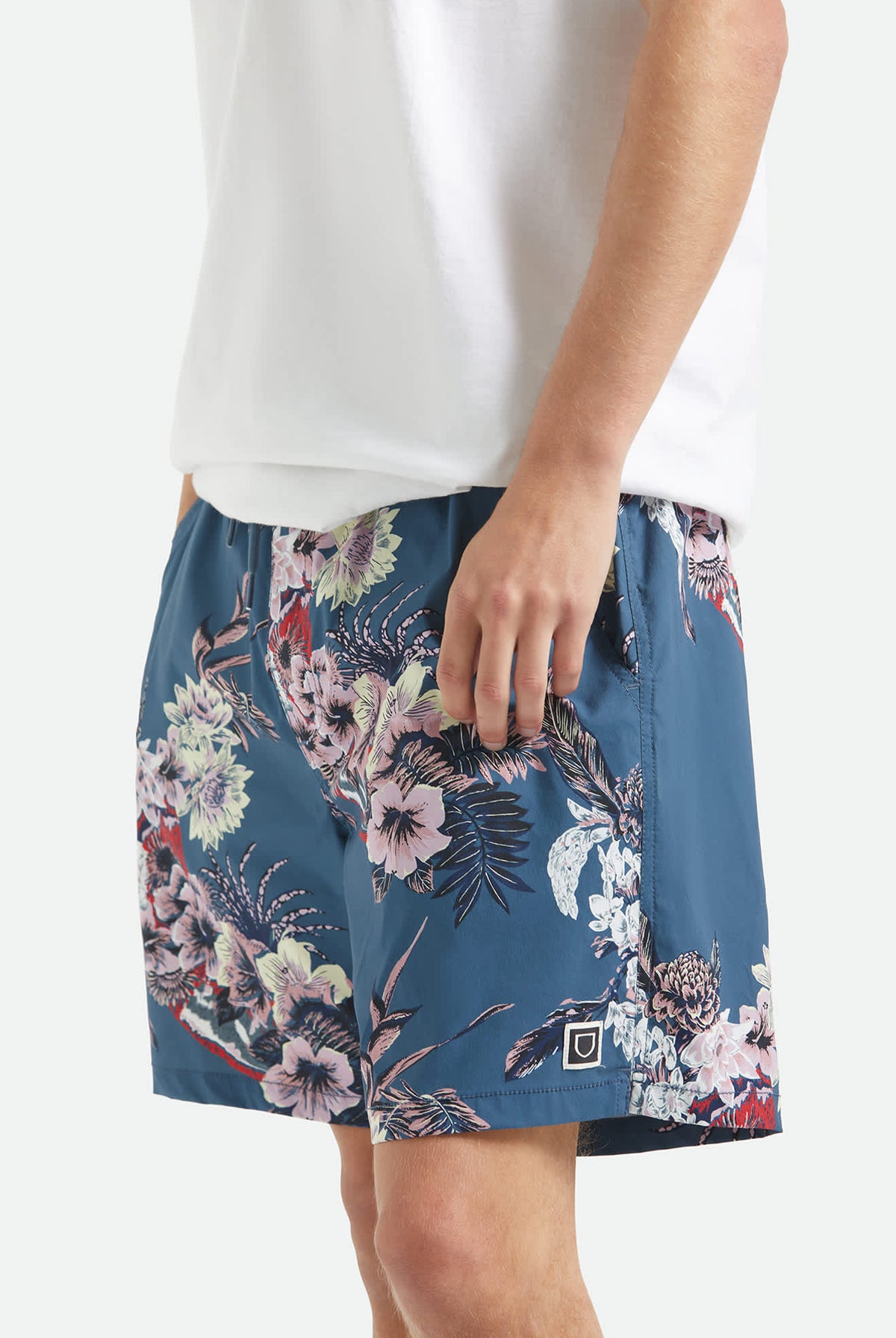 Men's Everyday Stretch Hybrid Short 7" in the color Midnight Blue - Additional Fit image