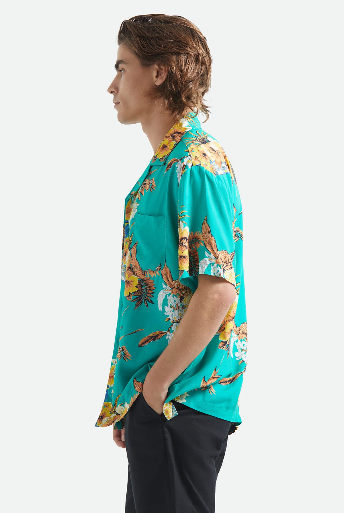 Men's Bunker Vacation Short Sleeve Camp Collar Shirt in the color Retro Green - Men's Side View
