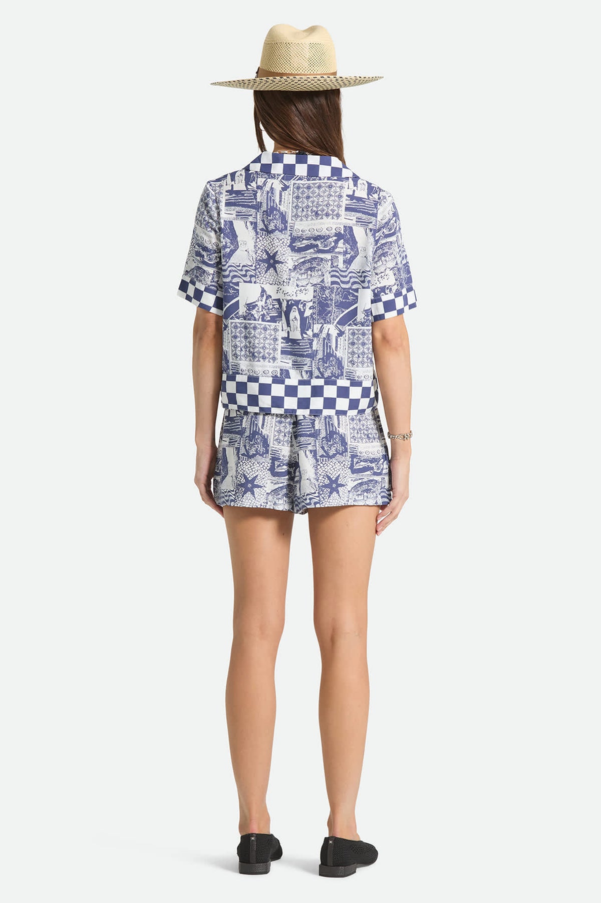 Women's The Omar Button Down Short Sleeve Shirt in the color Navy/White Collage - Additional Fit image