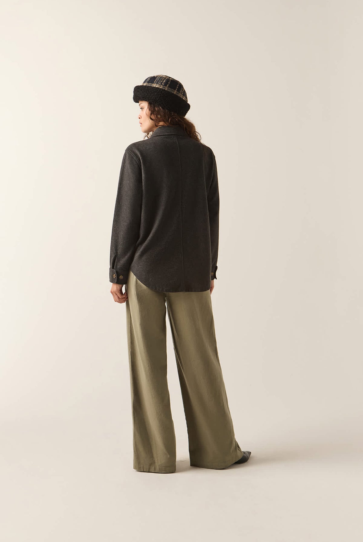 Women's Bagby Jacket in the color Black Heather - Additional Fit image