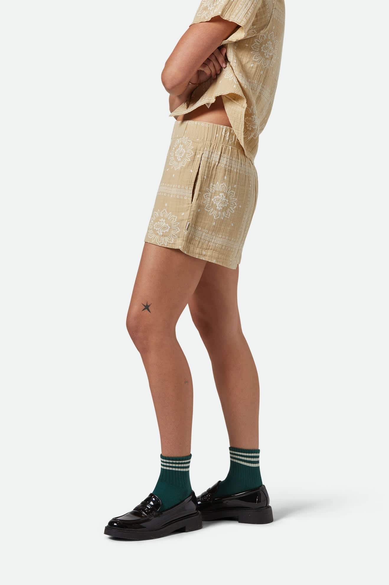 Women's Wandering Short in the color Pale Khaki Bandana - Women's Side View