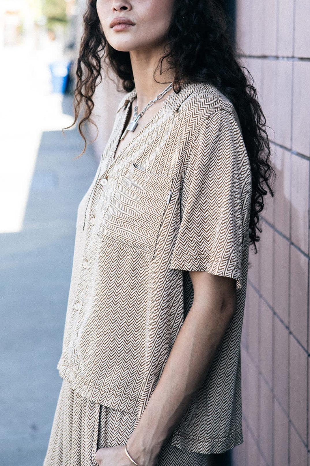 Women's Hudson Lounge S/S Shirt in the color Washed Copper/Whitecap - Women's Lifestyle image