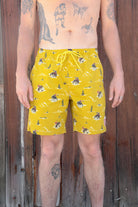 Men's Everyday Stretch Hybrid Short 7" in the color Texas Gold Lone Star - Men's Lifestyle 2.0