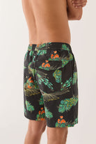 Men's Everyday Stretch Hybrid Short 7" in the color Black Floral - Additional Fit image