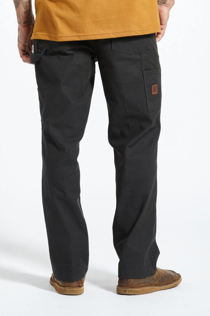 Men's Back Fit Image | Builders Carpenter Stretch Pant - Washed Black