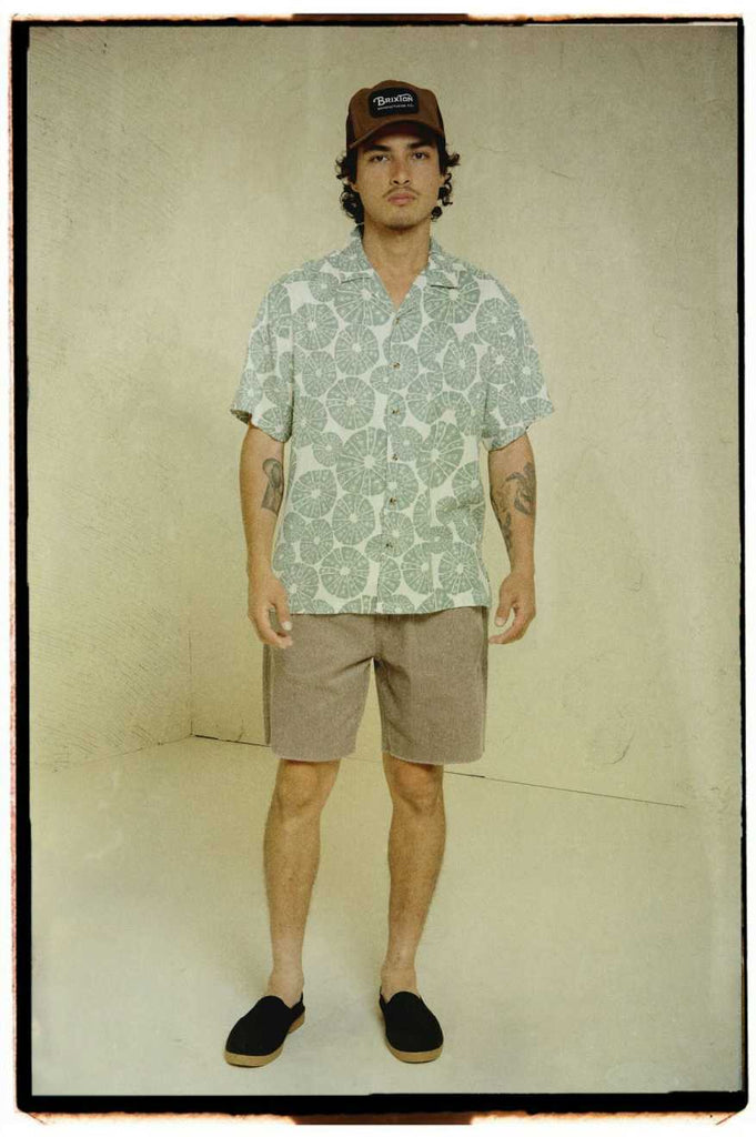 Men's Lifestyle 1 | Bunker Slub S/S Camp Collar Shirt - Whitecap/Chinois Green