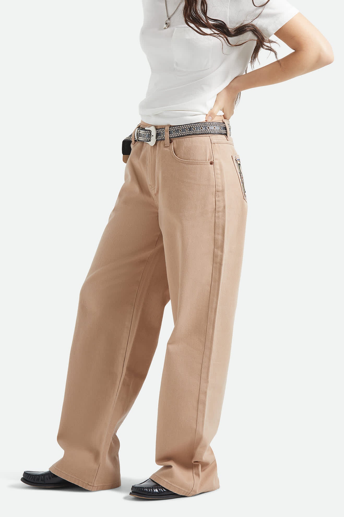 Women's The Chloe 5-Pocket Pant in the color Washed Timeless Taupe - Women's Side View