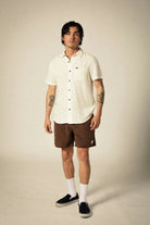 Men's Charter Organic Cotton Linen Blend S/S Shirt in the color Egret White - Additional Fit image