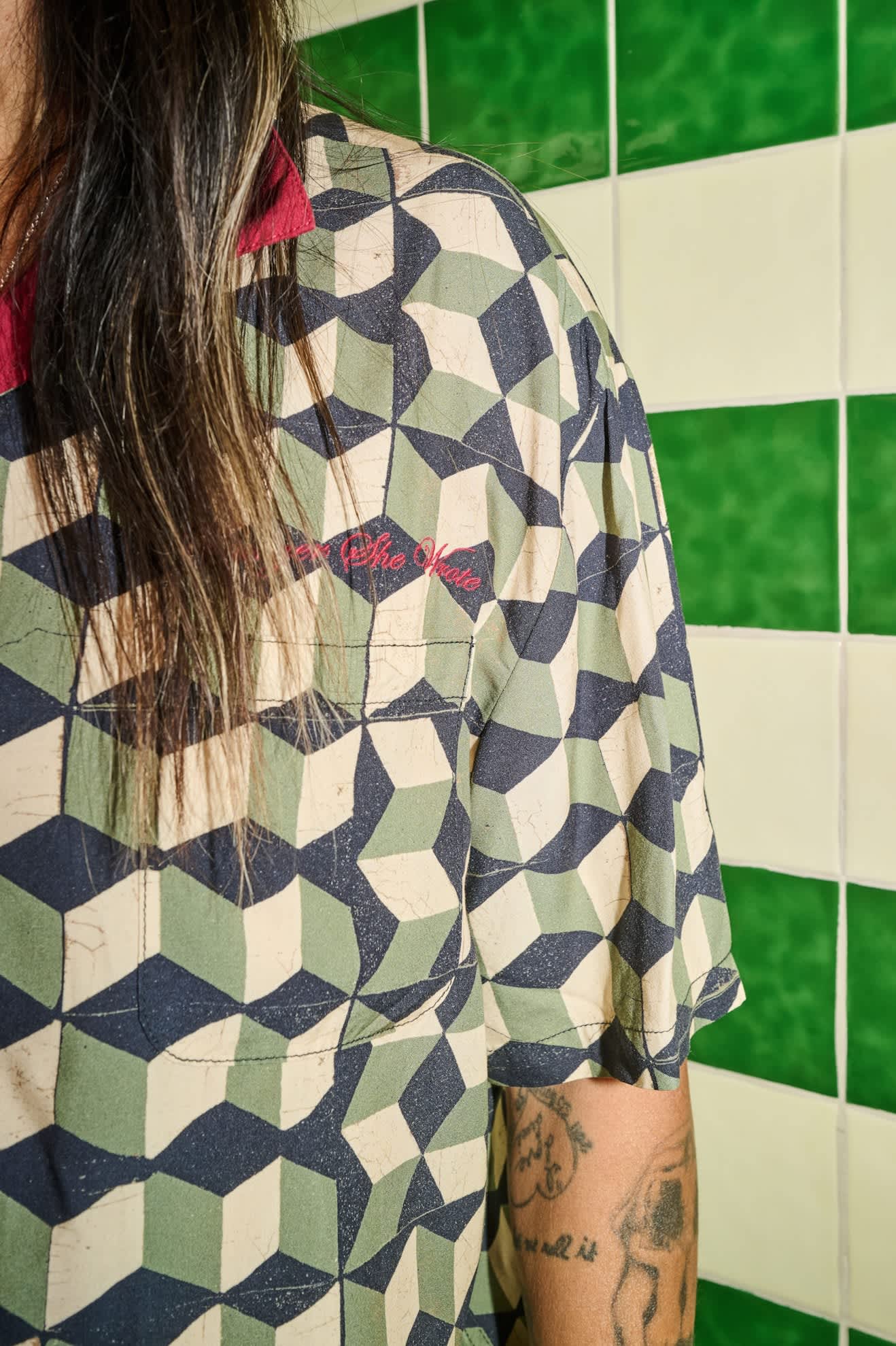 Men's Burger She Wrote Shirt in the color Black/Green Tile - Men's Lifestyle 2.0
