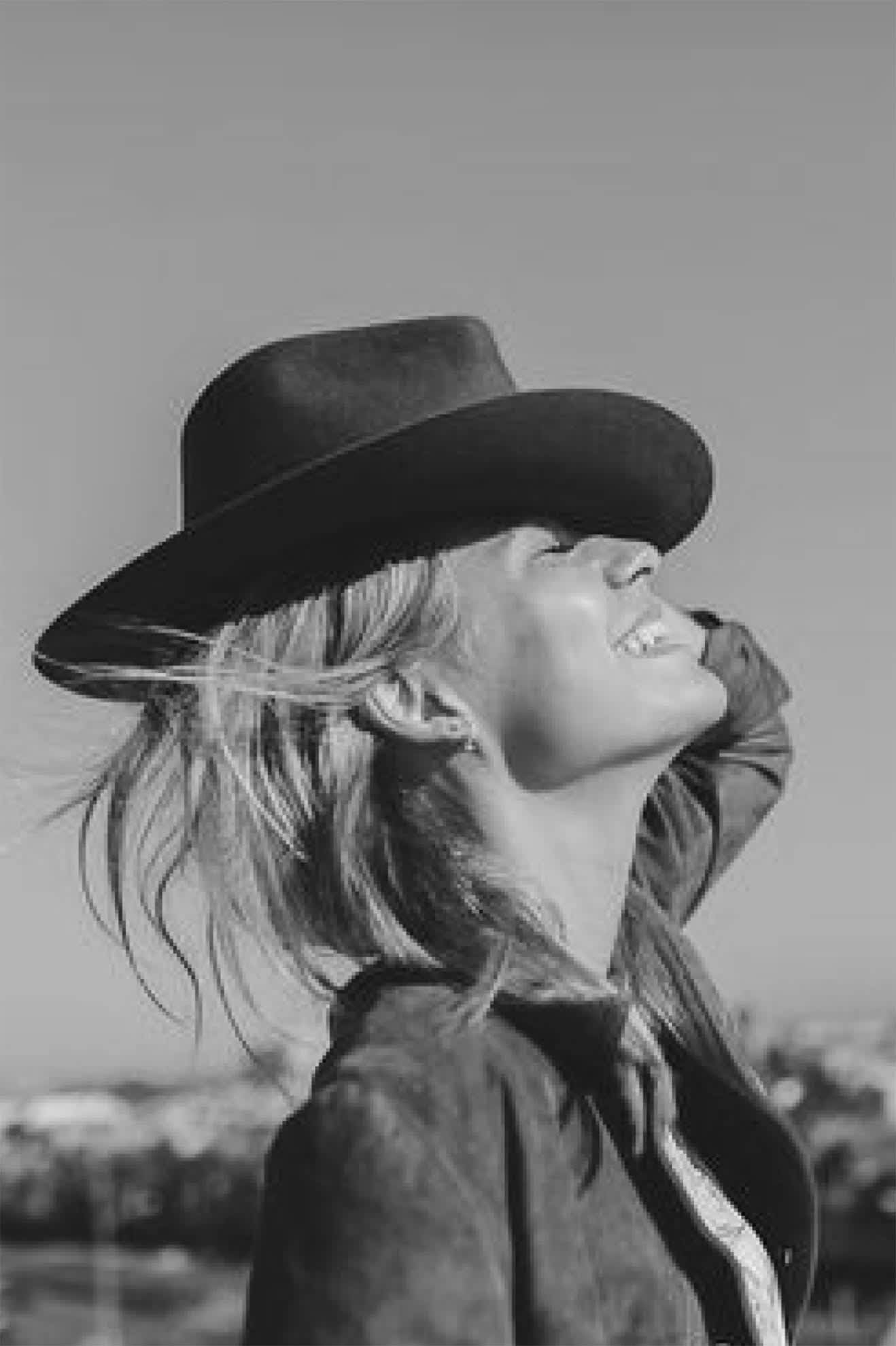 Unisex Messer Fedora in the color Black/Black - Women's Lifestyle 4.0